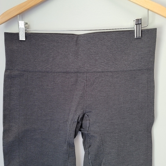 LULULEMON Ebb To Street Pant (First Release) - Picture 5 of 10
